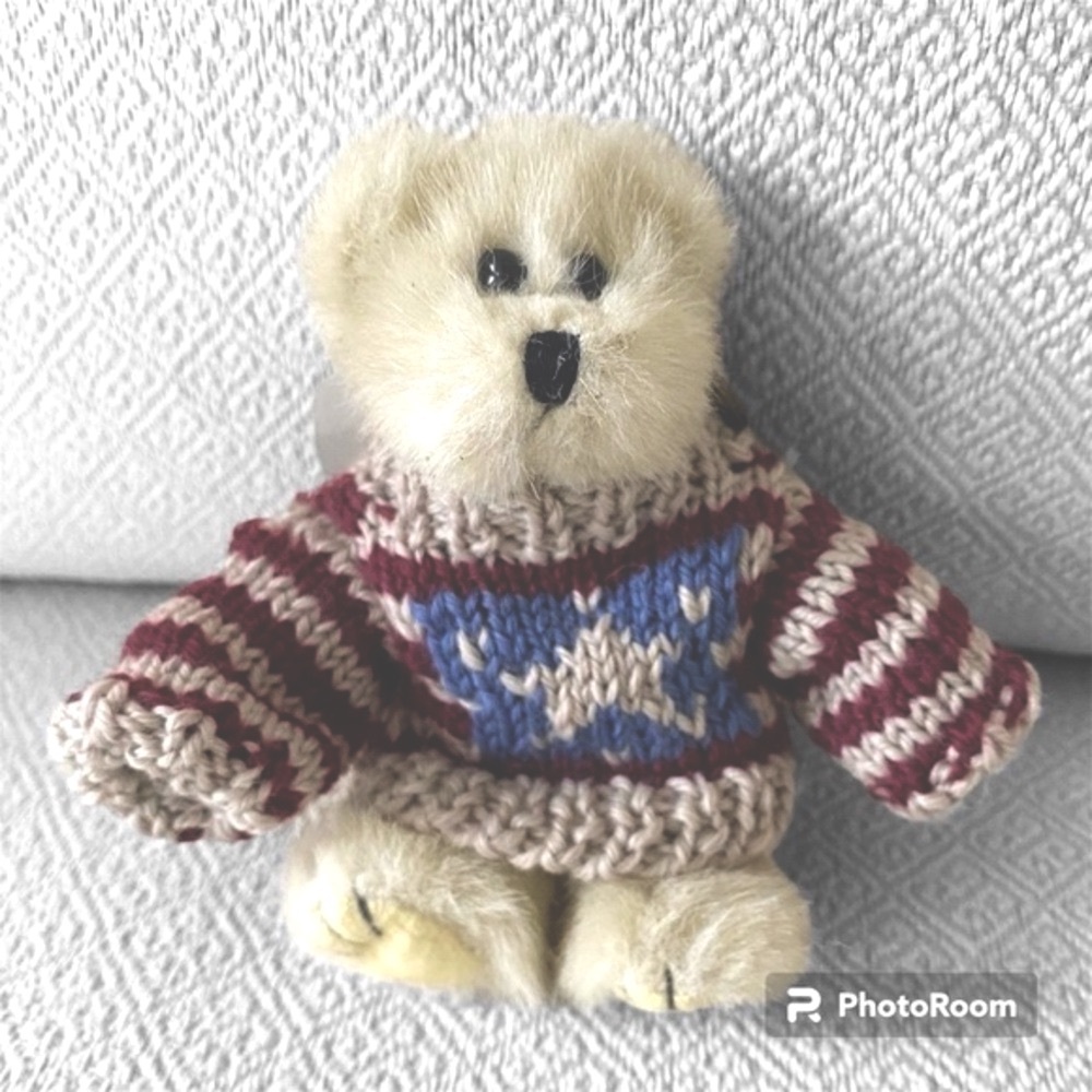 ♥️💙 Boyds’ Bears ~ “Baldwin” Collectible Teddy Bear wearing Patriotic Sweater!
